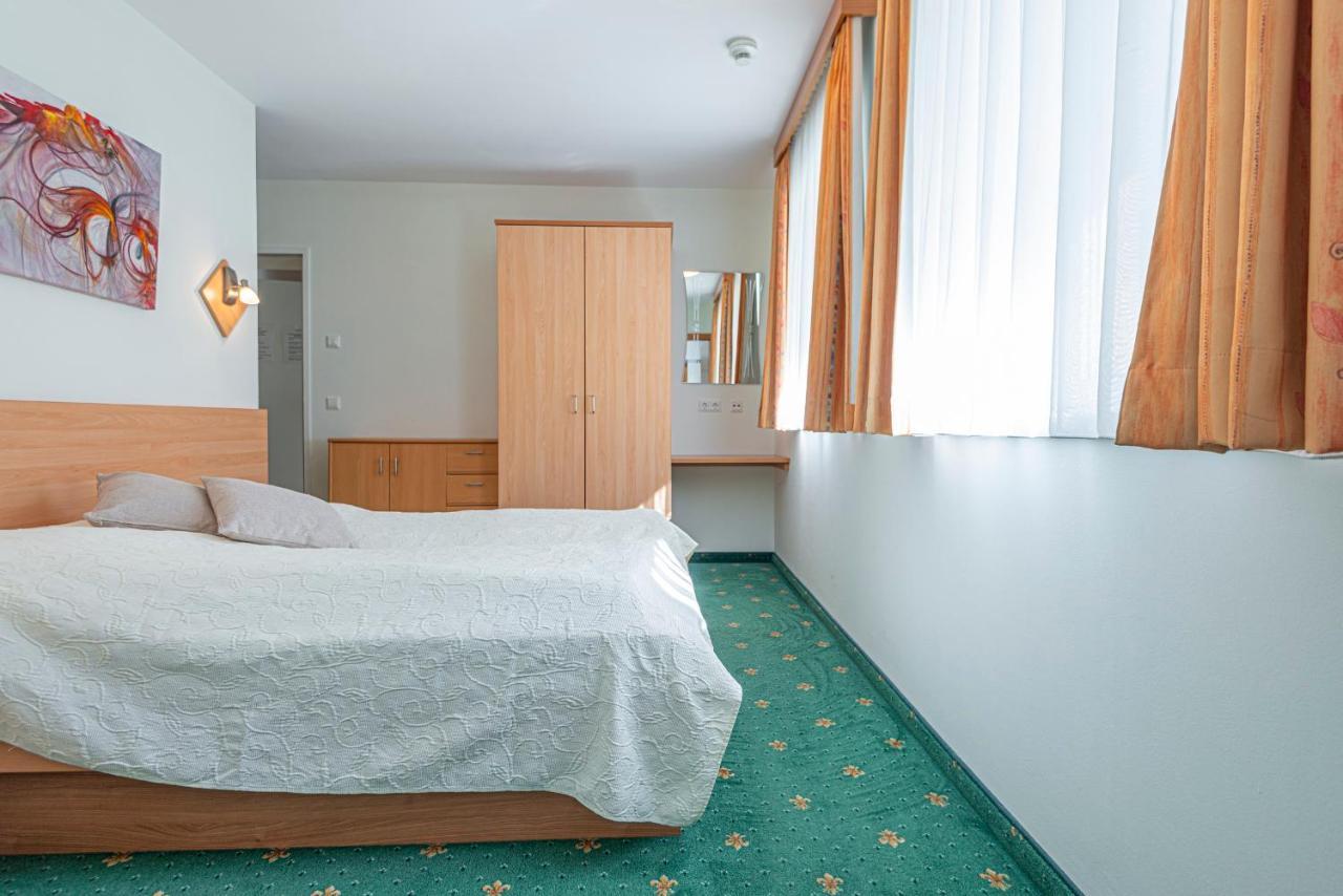 Aparthotel Schillerhof Бад Гащайн Екстериор снимка